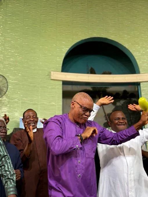 Husband of Rescued Oyo School Principal Celebrates With Emotional Dance at Thanksgiving Service After Kidnap Ordeal!