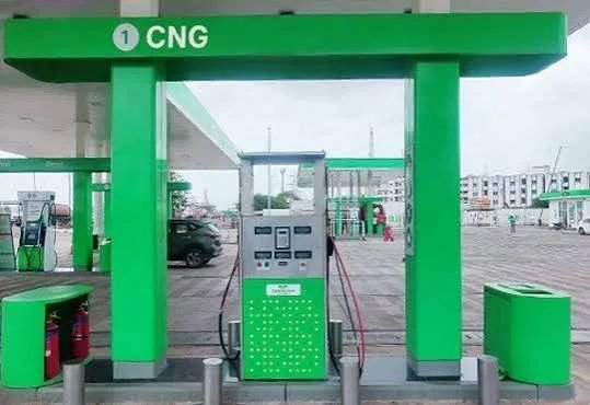 Stakeholders flag safety risks in CNG, EV transition!