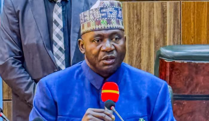 Defence Minister Christopher Musa Commends Governor Otti’s Security Investments, Unveils Regional Basketball Championship to Empower Nigerian Youths!