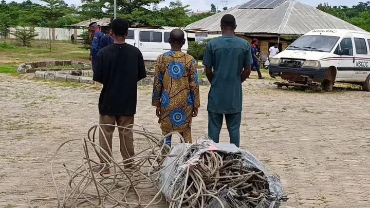 NSCDC officers arrest a 60-year-old man, his son and nephew over alleged electricity cable theft in Iwo, Osun State.