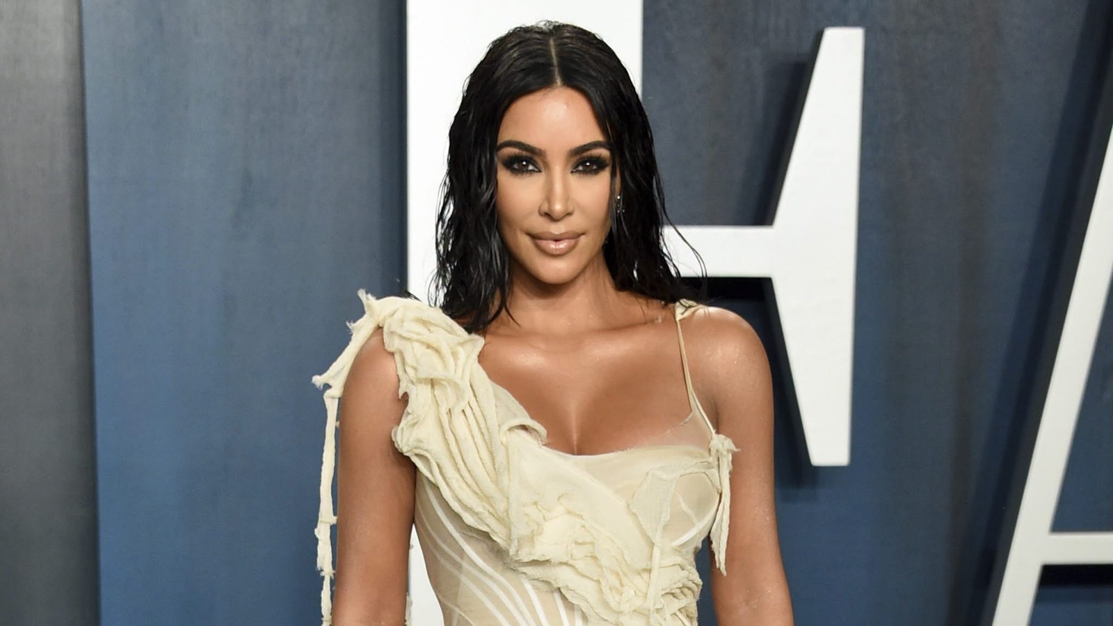 Kim Kardashian arriving at a Paris court during proceedings over her 2016 armed jewellery robbery.