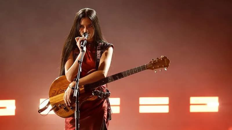16-year-old Thai singer and guitarist Nene Royal performing on the America’s Got Talent stage during her 2026 winning campaign.
