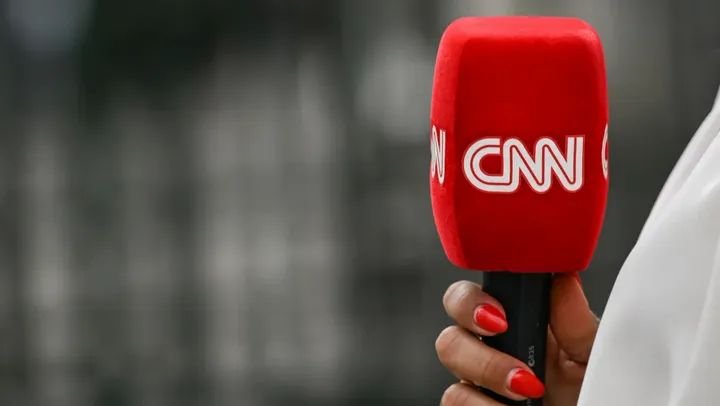Donald Trump aboard Air Force One as White House blocks CNN from travelling with him to Tennessee
