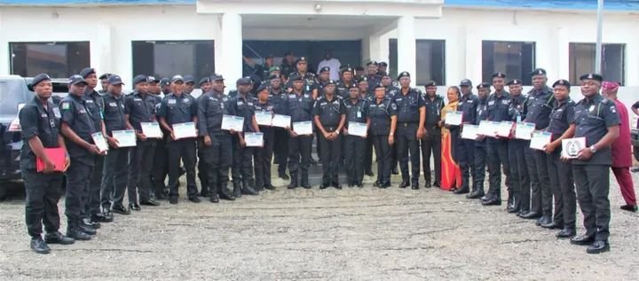 Ogun State Commissioner of Police Bode Ojajuni with 39 serving and retired officers honoured for distinguished service in Abeokuta.