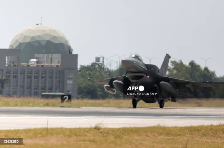 Taiwan’s newly delivered F-16V Block 70 fighter jet landing at Chihhang Air Base in Taitung on October 2, 2026.