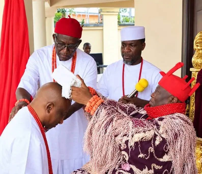 Wole Soyinka and dignitaries attend the conferment of the Olinzele chieftaincy title on environmentalist Newton Jibunoh by the Asagba of Asaba in Delta State.