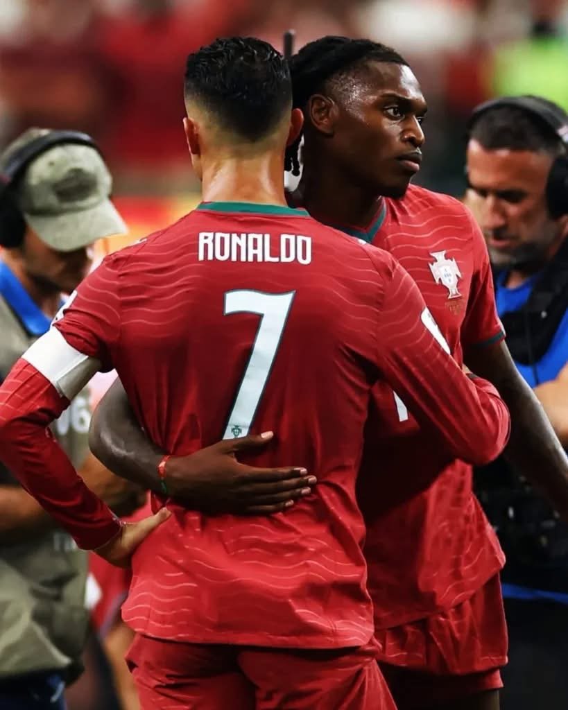 Rafael Leão wearing Portugal’s No. 7 shirt during the Nations League match against Denmark after Cristiano Ronaldo’s departure from the squad.
