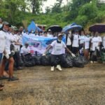 More than 1,000 youths clean streets and markets in Calabar during a YOMA environmental sanitation exercise.