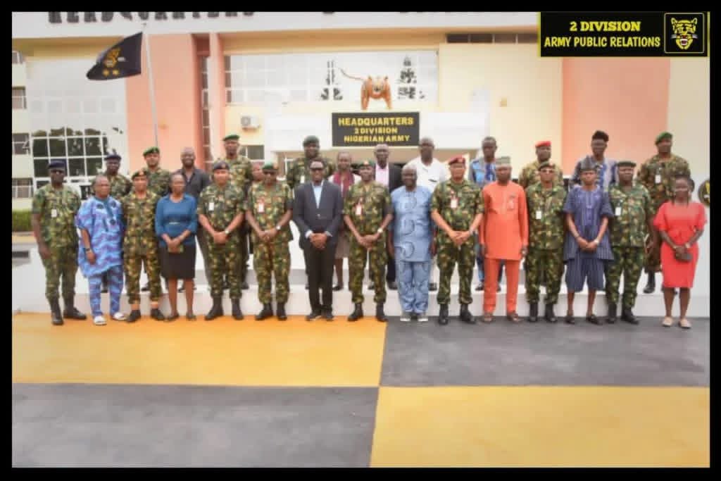Major-General Auwalu Mahmuda, GOC 2 Division Nigerian Army, addresses journalists during a meeting at the Army headquarters in Ibadan, Oyo State.