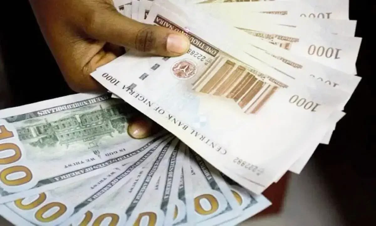 US dollar and Nigerian naira banknotes representing the official and parallel-market dollar-to-naira exchange rates in Nigeria on October 9, 2026.