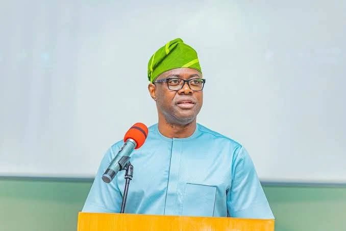 Oyo State Governor Seyi Makinde discussing President Bola Tinubu’s decision to appoint Adebayo Adelabu as Minister of Power instead of his preferred nominee, Bimbo Adekanmbi.