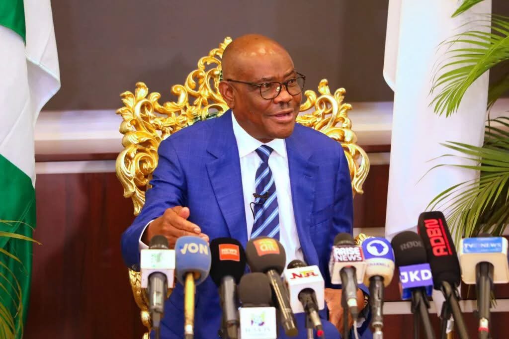 Nyesom Wike defends the Rainbow Coalition supporting Tinubu’s 2027 re-election amid concerns from APC governors.