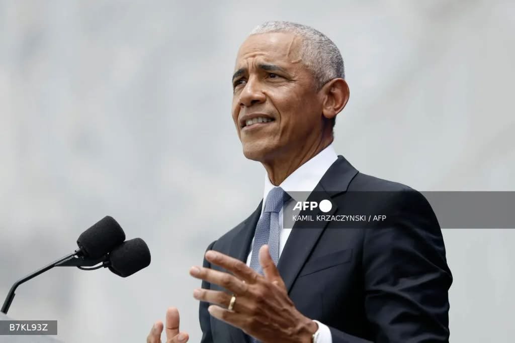 Obama Accuses Trump Administration of Politically Targeting Ilhan Omar Amid Deportation Probe!