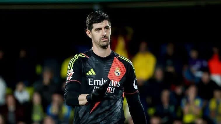 Real Madrid goalkeeper Thibaut Courtois unavailable for El Clásico against Barcelona due to illness.
