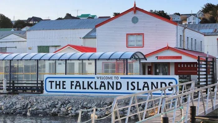 Falkland Islanders call for restrictions on Argentine visitors amid a dispute over Argentine flag displays and sovereignty claims.