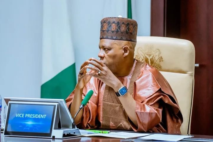 Vice President Kashim Shettima meets Niger State Governor Umaru Bago and families of 37 miners who died in NSCDC custody in Minna.